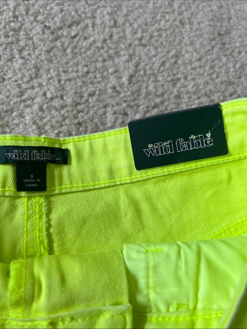 Wild Fable NWT Neon Yellow High-Rise Women’s Denim Shorts - Picture 2 of 4
